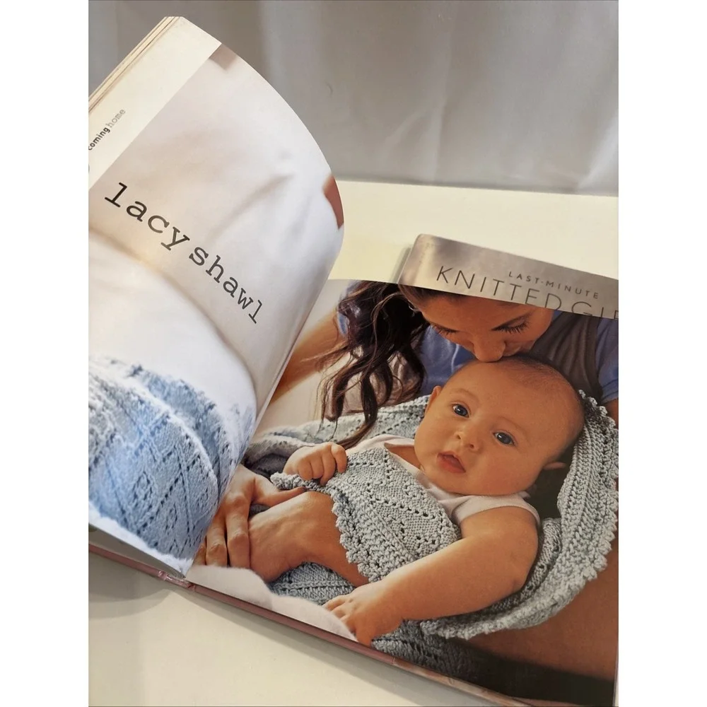 Essential Baby Over 20 Handknits Last Minute Knitting Gifts‎ Books